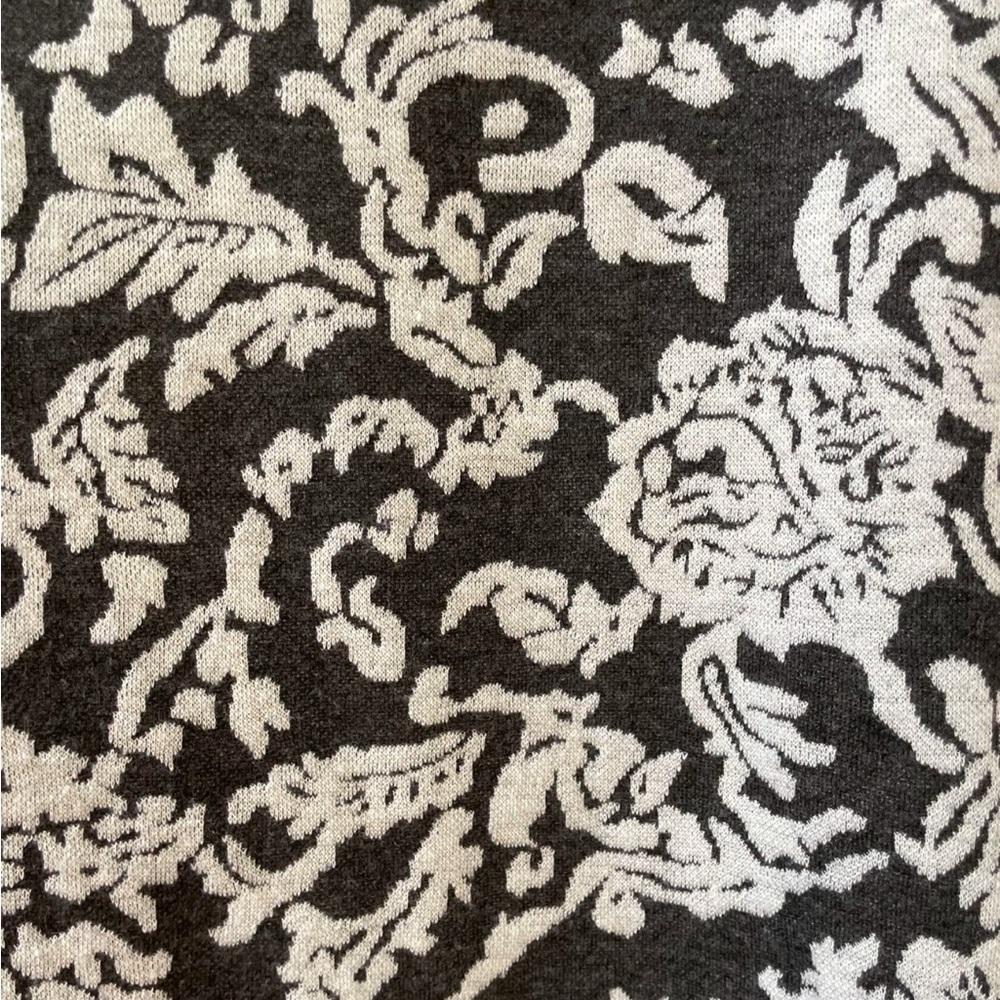 LOFT Monochrome Floral Long Sleeve Dress - Picture 5 of 10